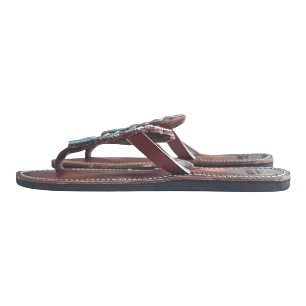 Side view of genuine leather beaded sandals with hand stitched sole – Hues by Kui
